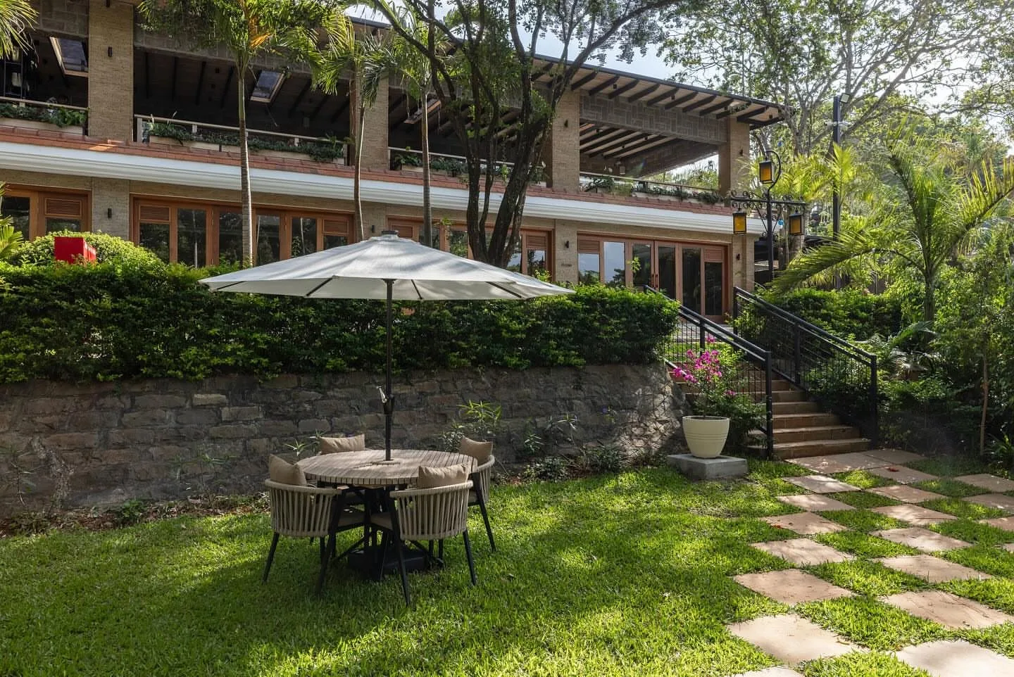 Explore the highlights of Nairobi city