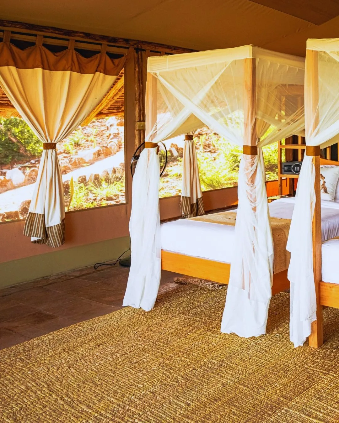 overview, Tsavo & Lumo Conservancy