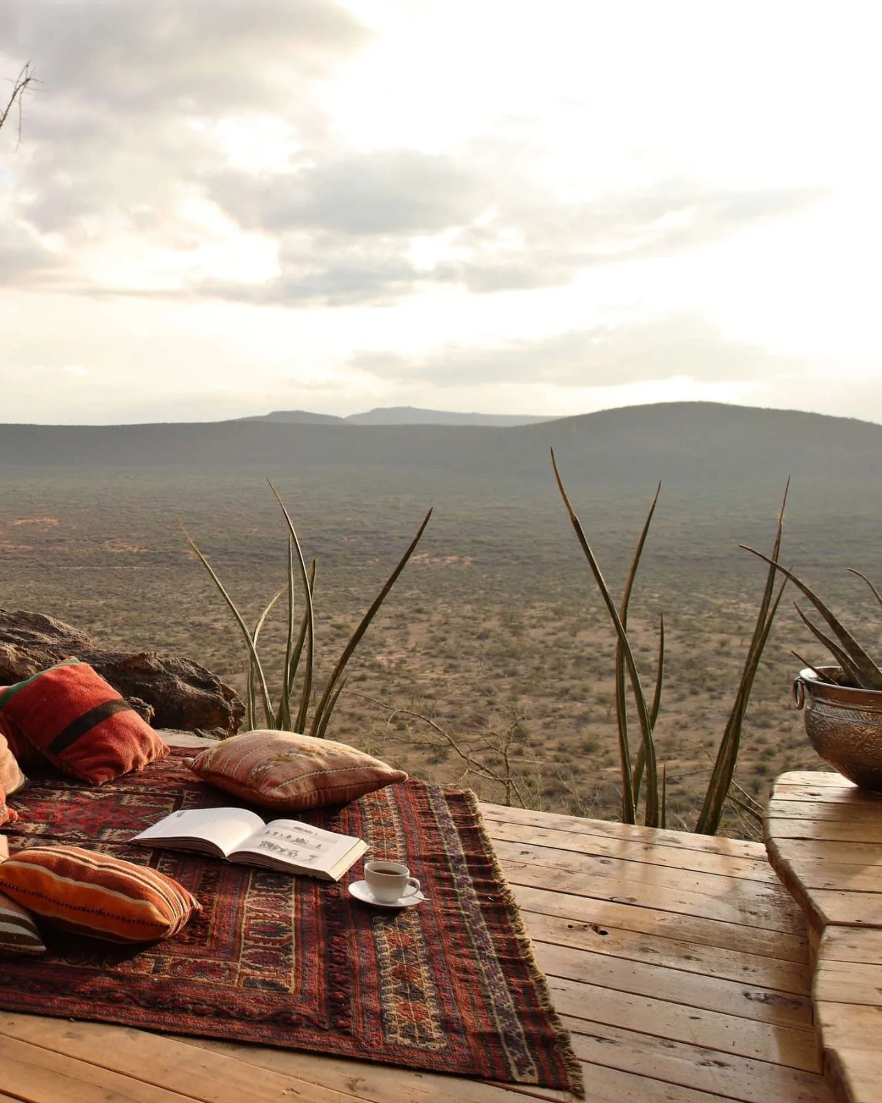 Helicopter Expeditions and Safaris, image 1